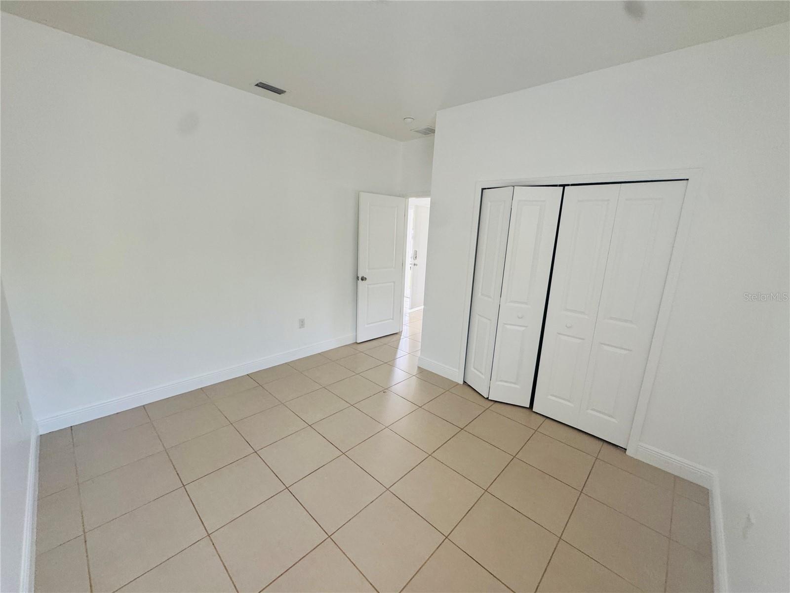 Image 4 of 17 For 2732 172nd Lane Road