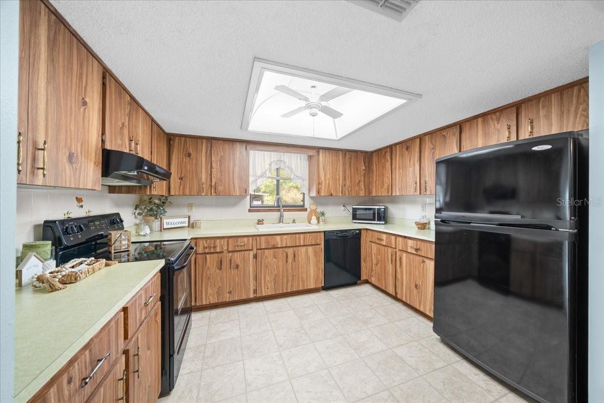 Image 12 of 48 For 8973 104th Place