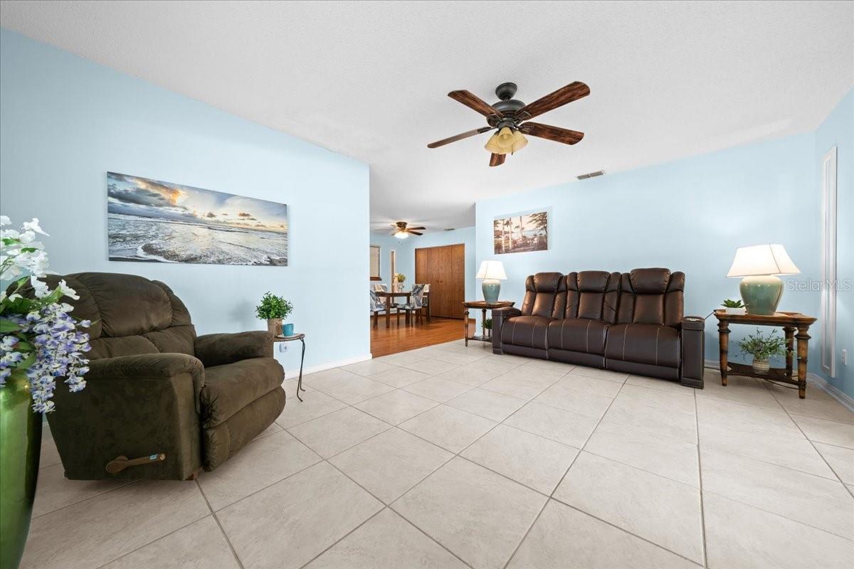 Image 9 of 48 For 8973 104th Place