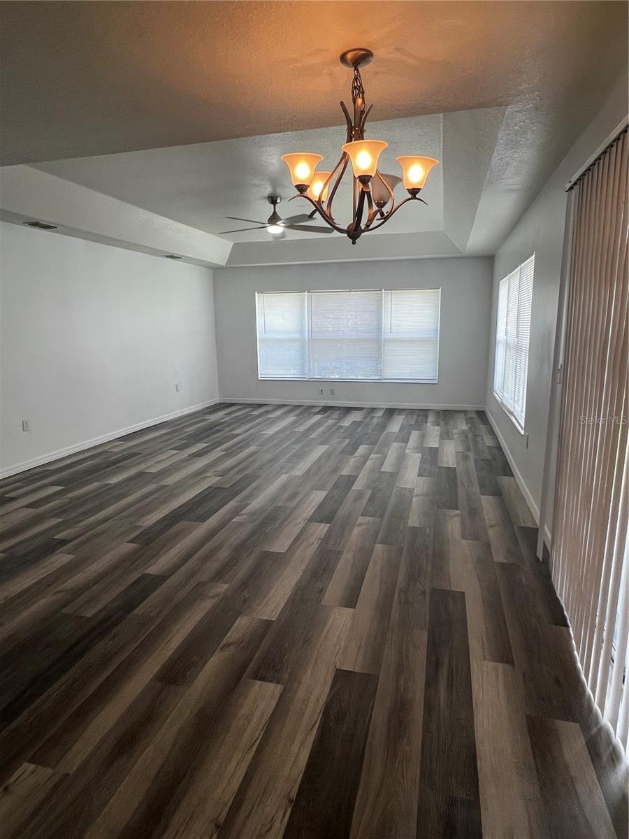 Image 19 of 67 For 3858 161st Street