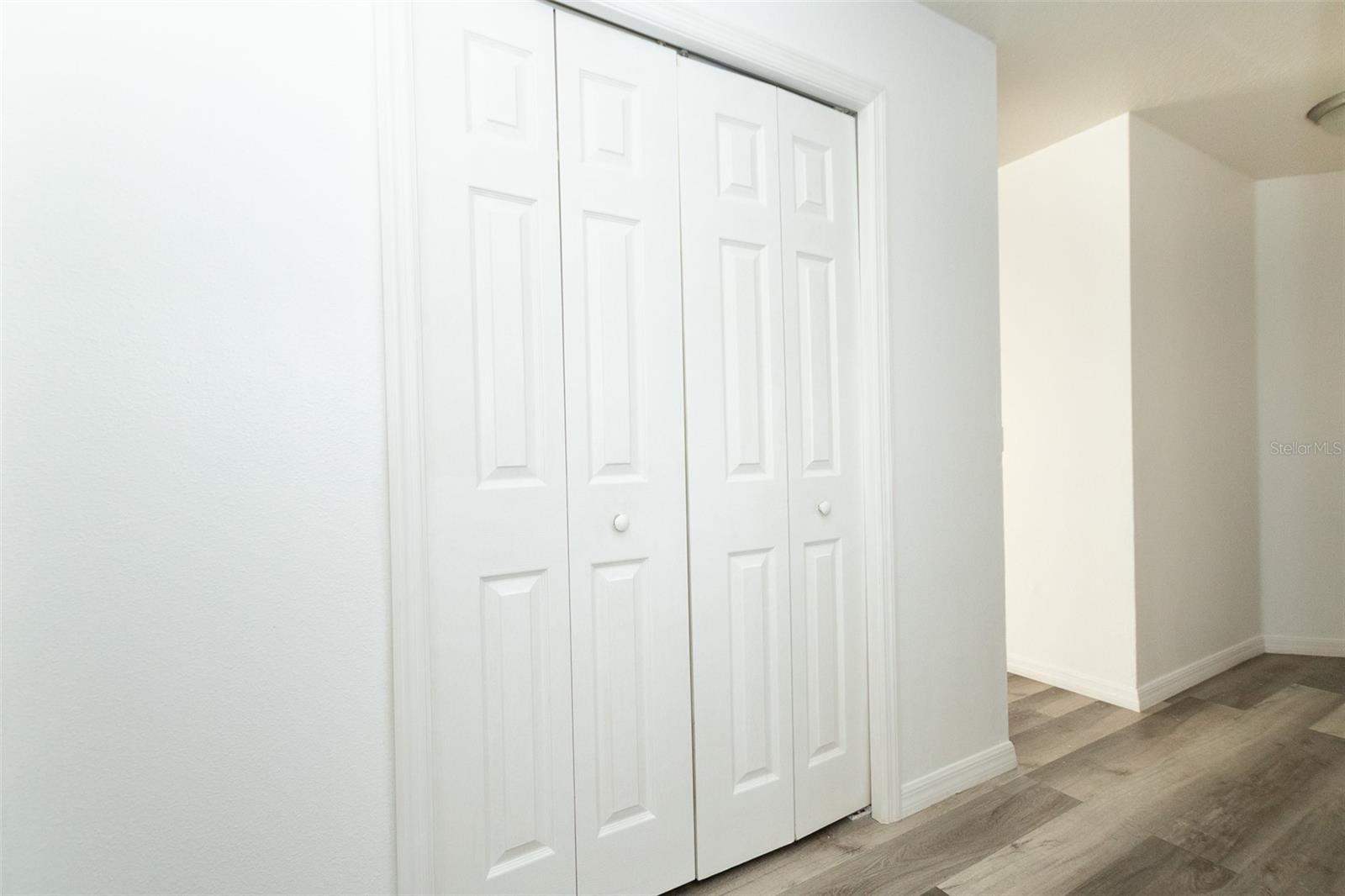 Image 31 of 67 For 3858 161st Street