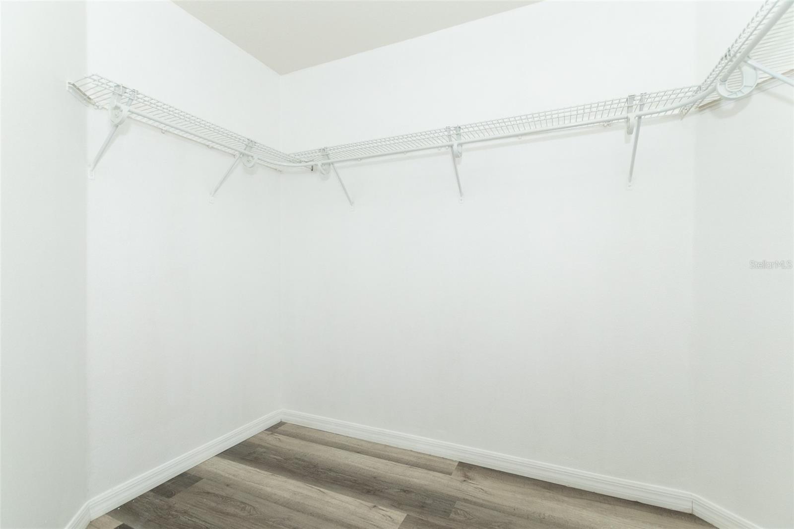 Image 40 of 67 For 3858 161st Street