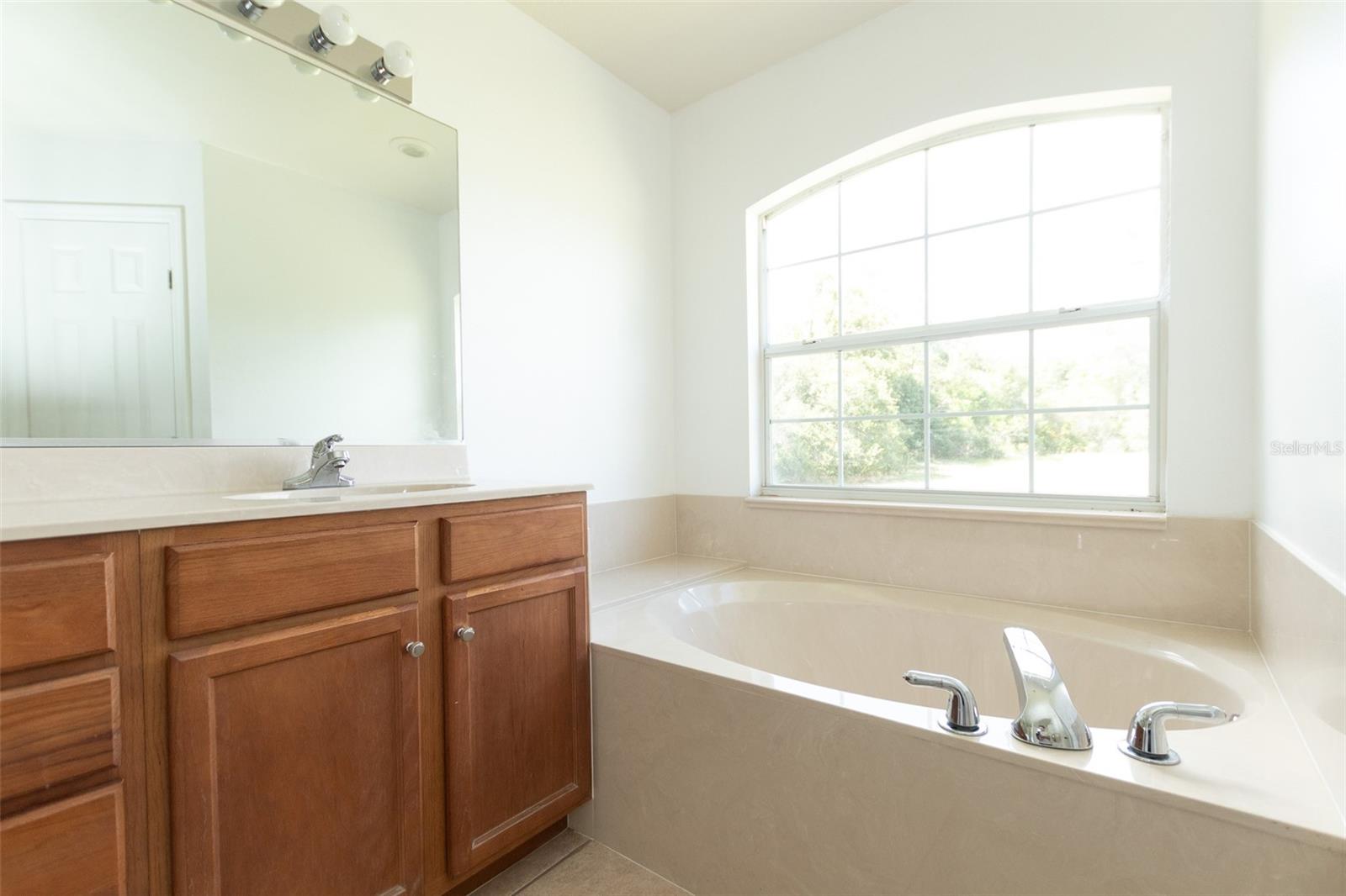 Image 41 of 67 For 3858 161st Street