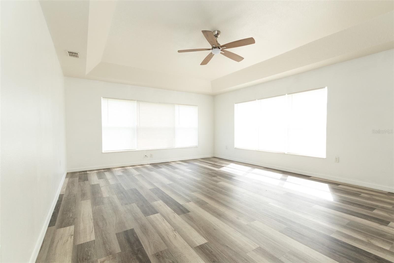 Image 47 of 67 For 3858 161st Street