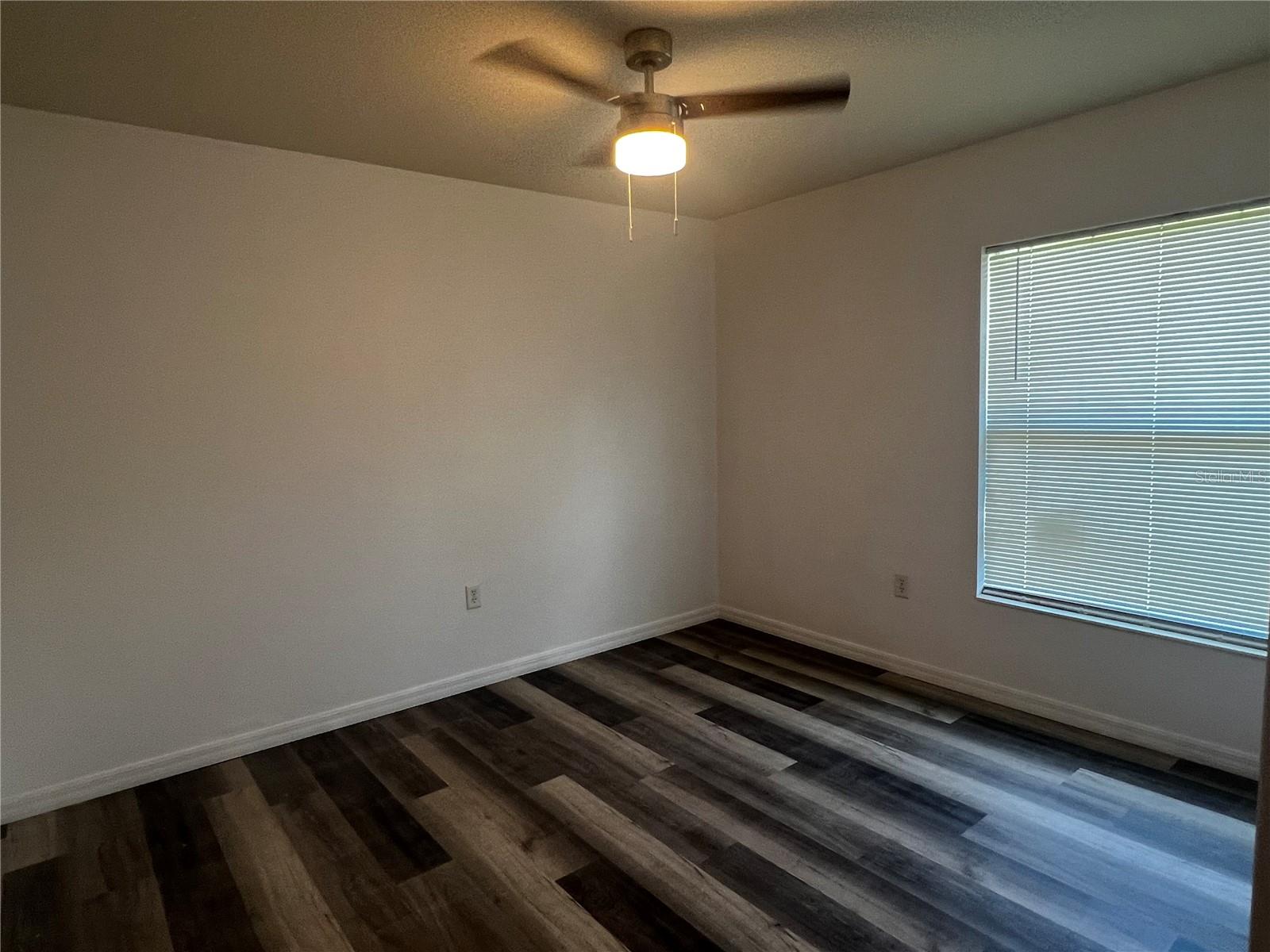Image 5 of 67 For 3858 161st Street