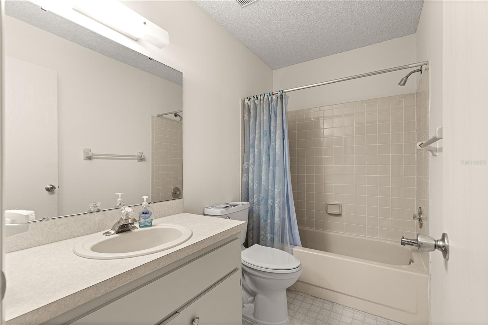 Image 16 of 31 For 9367 83rd Avenue C