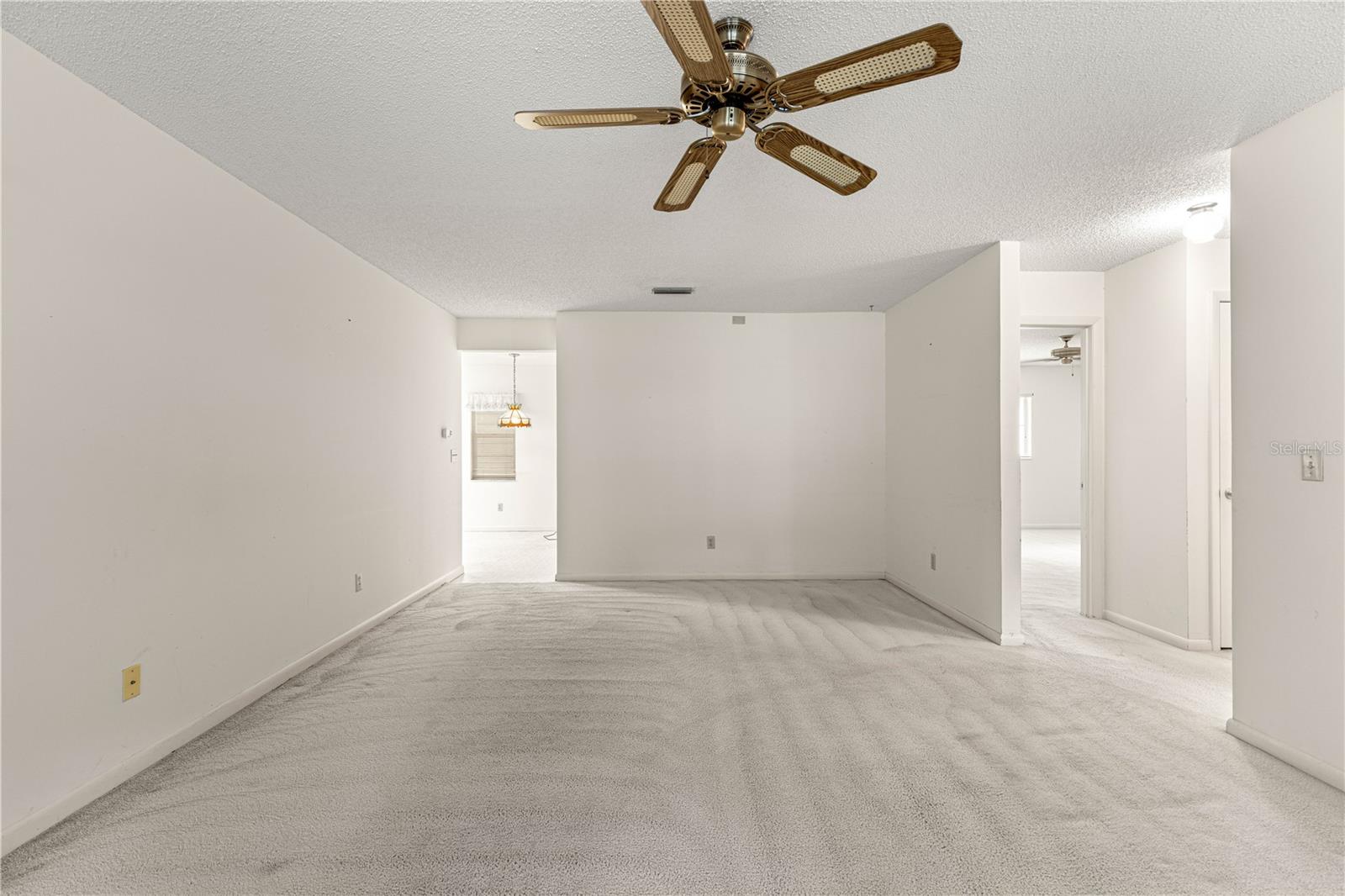 Image 9 of 31 For 9367 83rd Avenue C