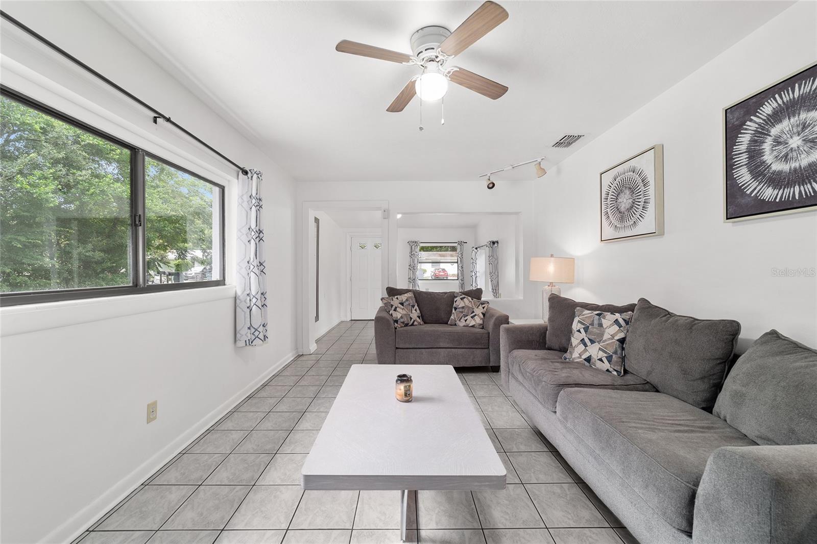 Image 15 of 40 For 2602 2nd Avenue