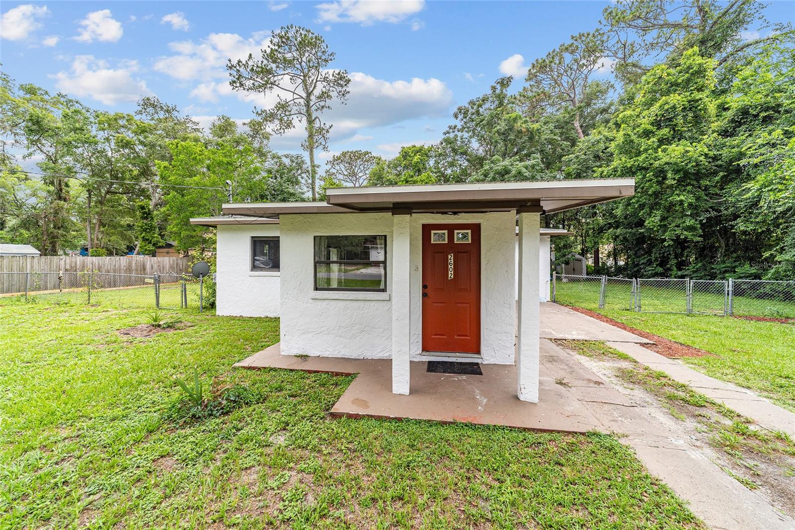 Image 3 of 40 For 2602 2nd Avenue