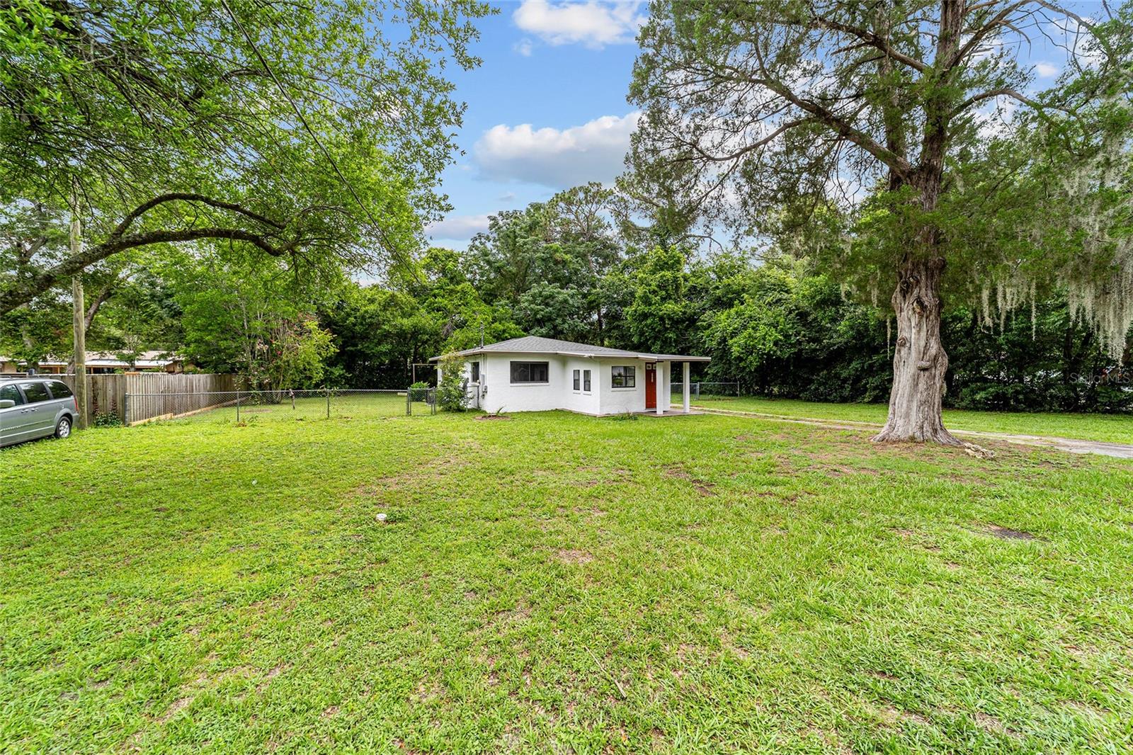 Image 6 of 40 For 2602 2nd Avenue