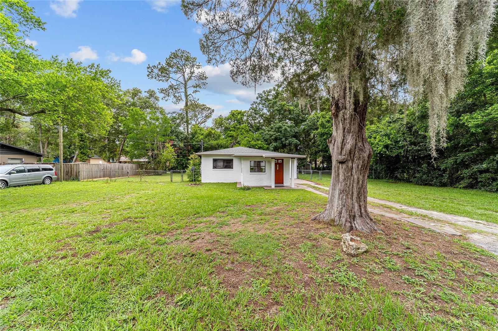 Image 7 of 40 For 2602 2nd Avenue