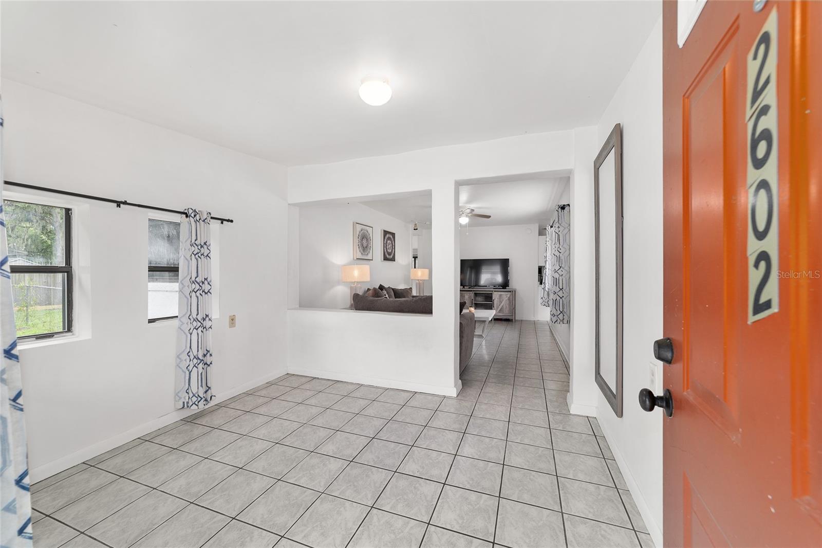 Image 9 of 40 For 2602 2nd Avenue