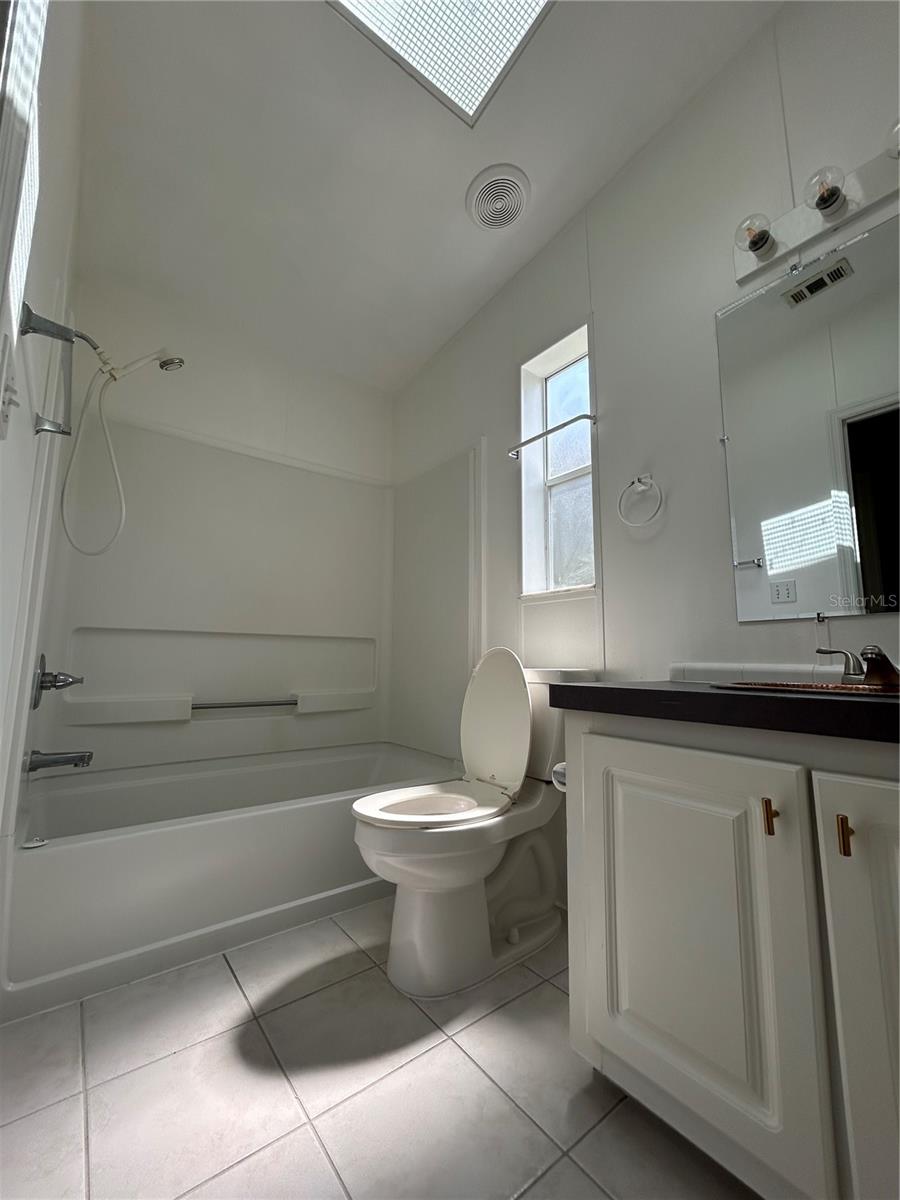 Image 37 of 45 For 9400 Sw 30th Ave