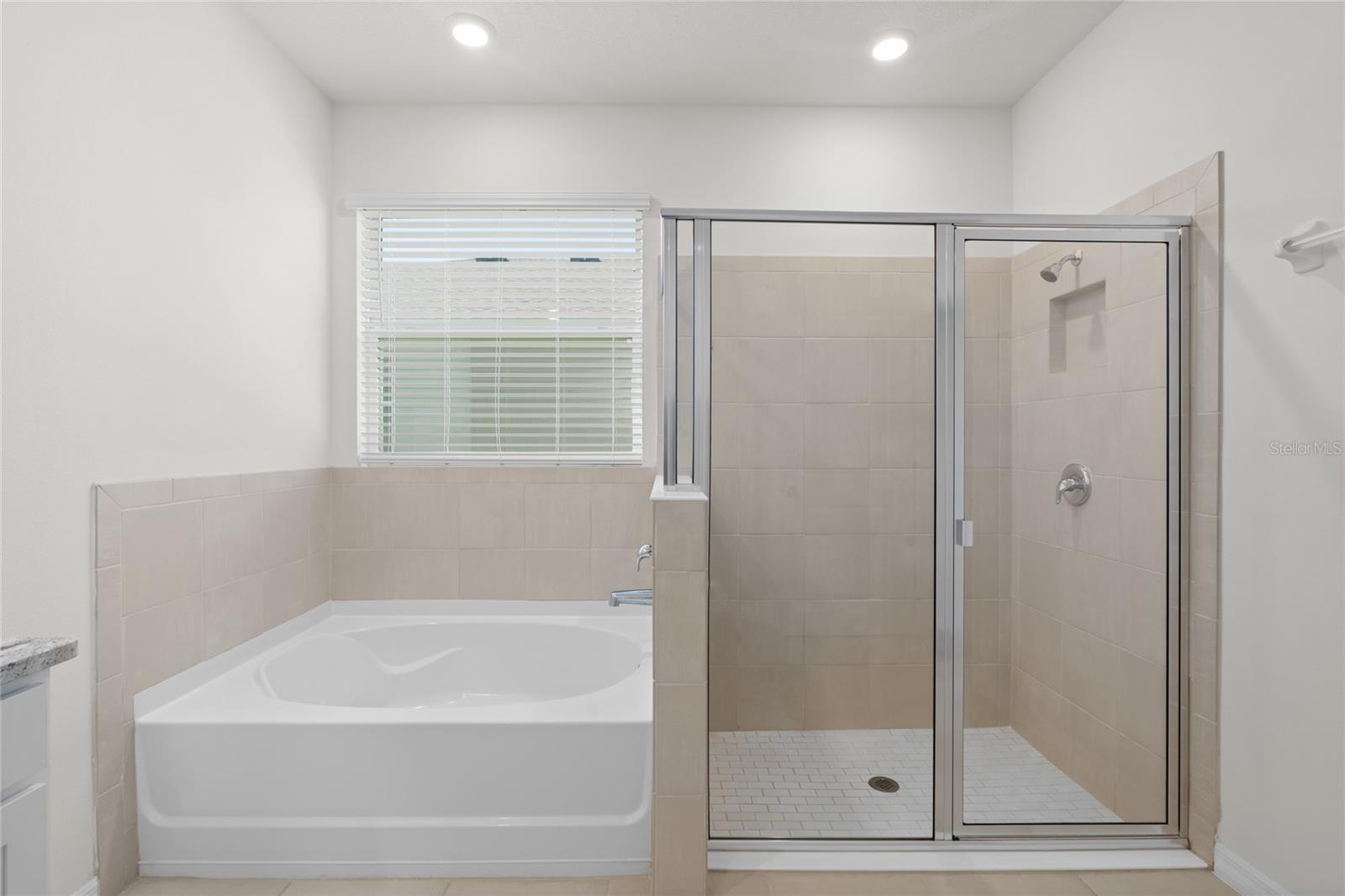 Image 11 of 37 For 8260 59th Avenue
