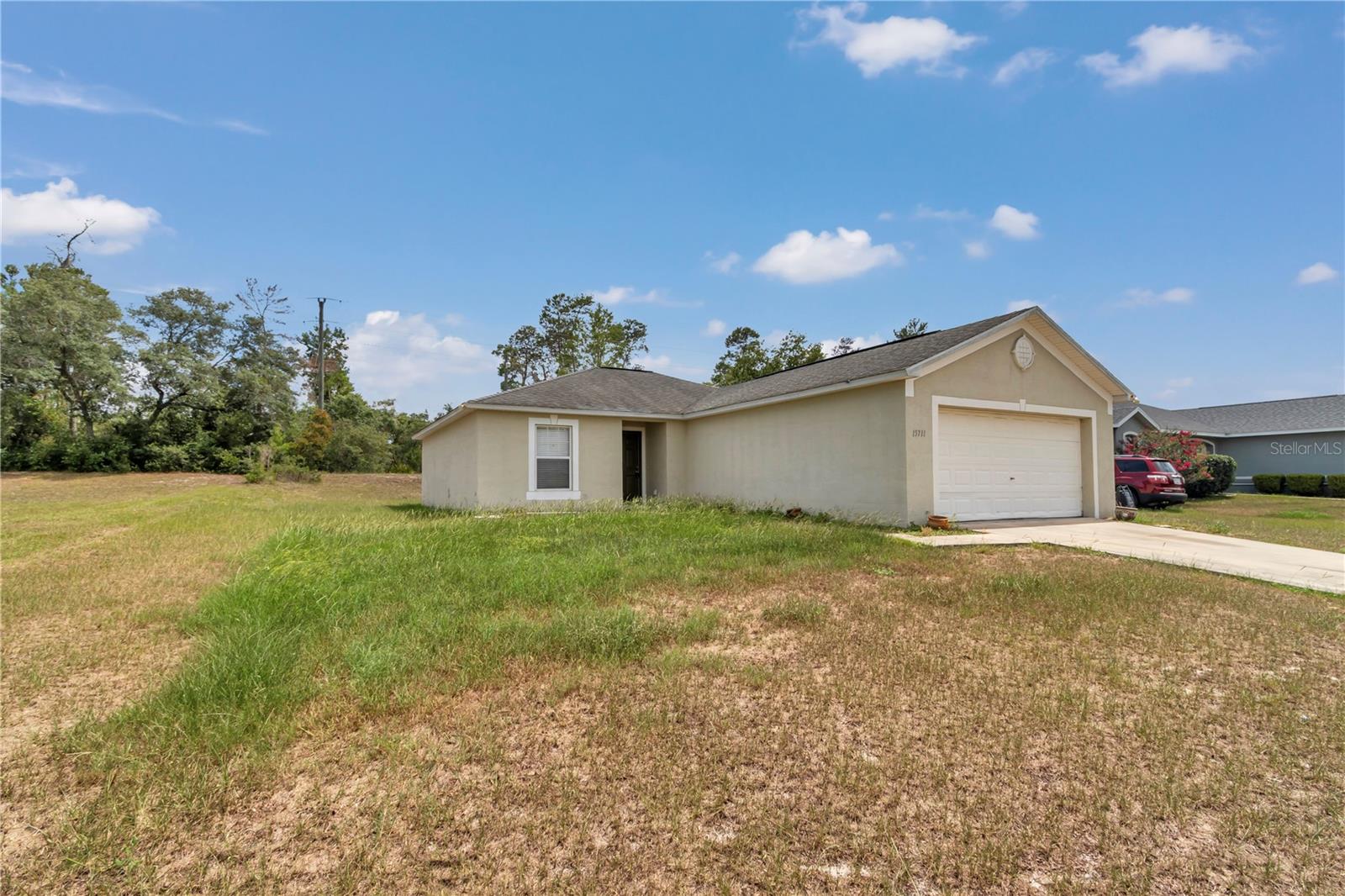 Image 3 of 33 For 15711 52nd Avenue Road