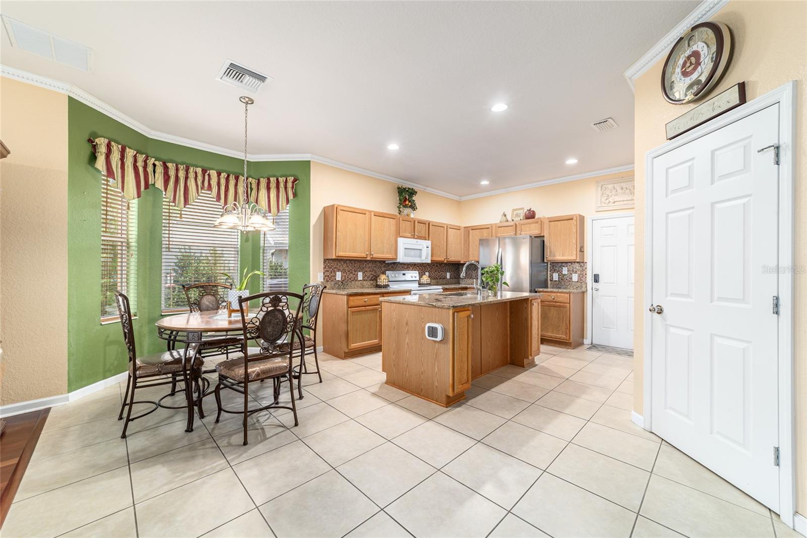 Image 42 of 89 For 4094 51st Court