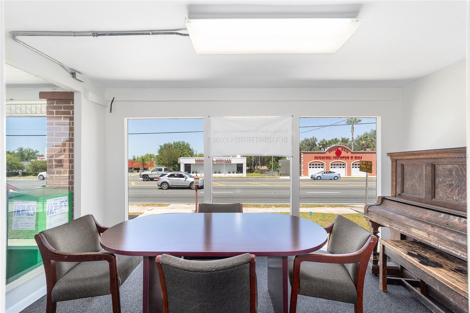 Image 29 of 44 For 1008 Silver Springs Boulevard
