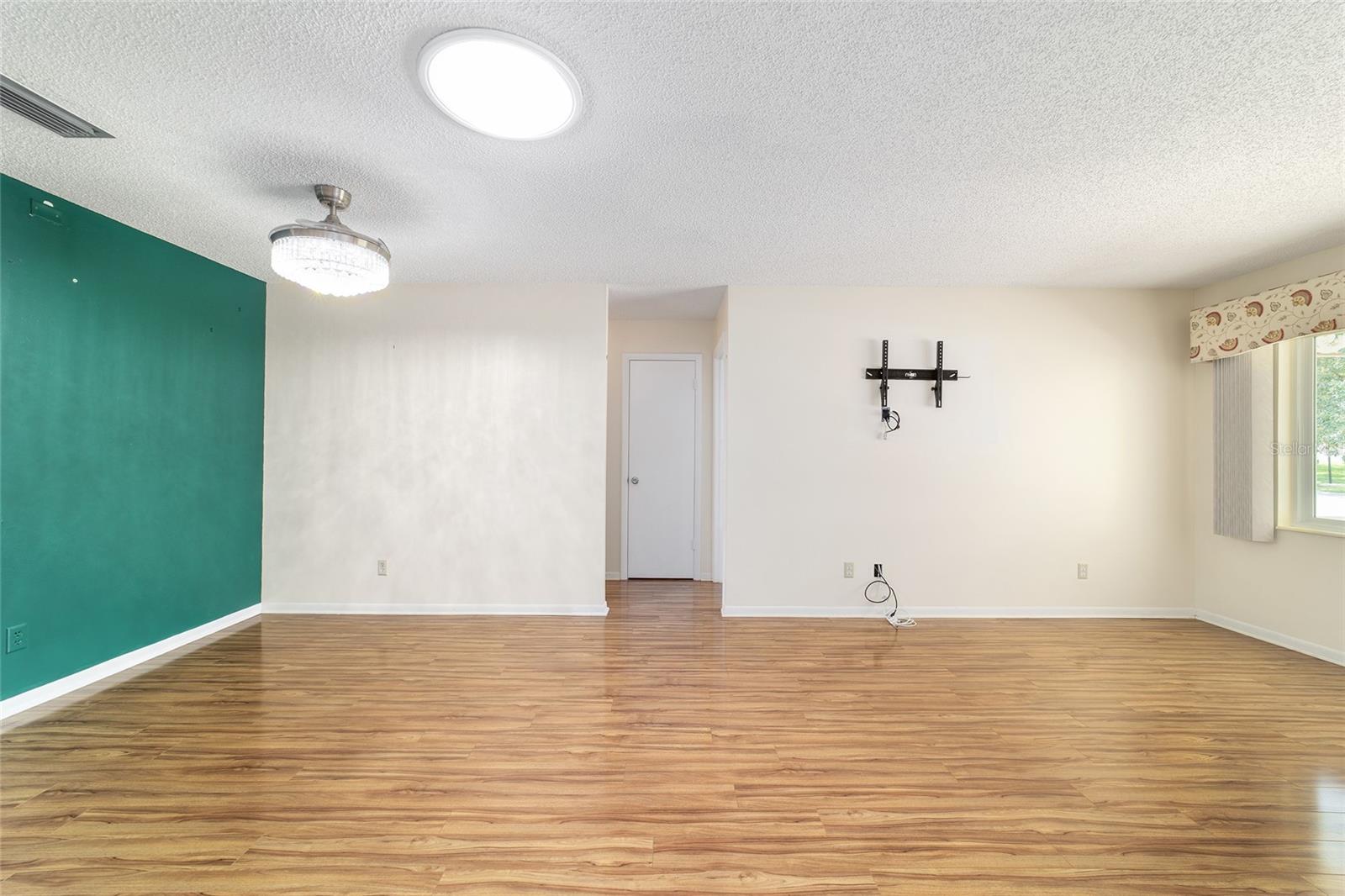 Image 16 of 61 For 8881 94th Street E