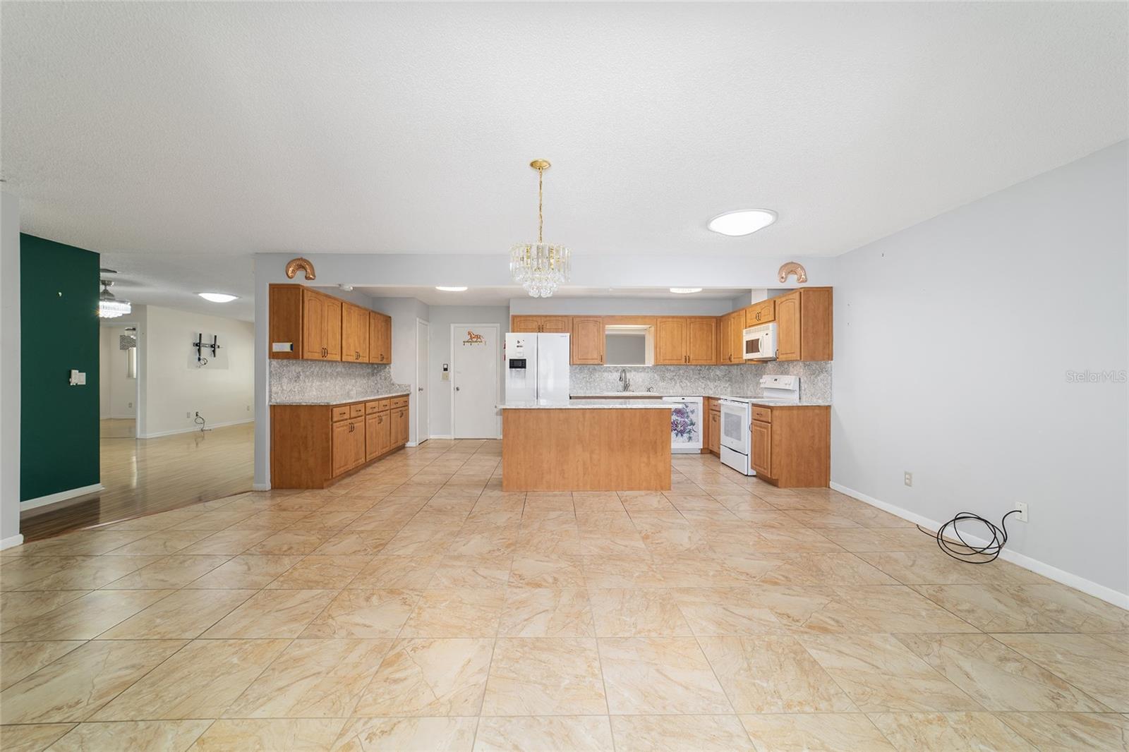Image 23 of 61 For 8881 94th Street E
