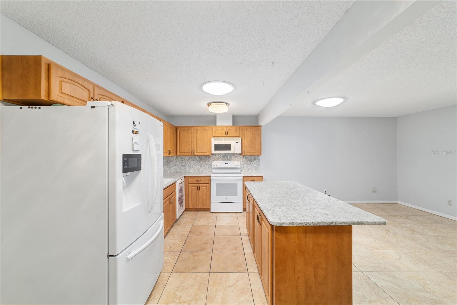 Image 29 of 61 For 8881 94th Street E