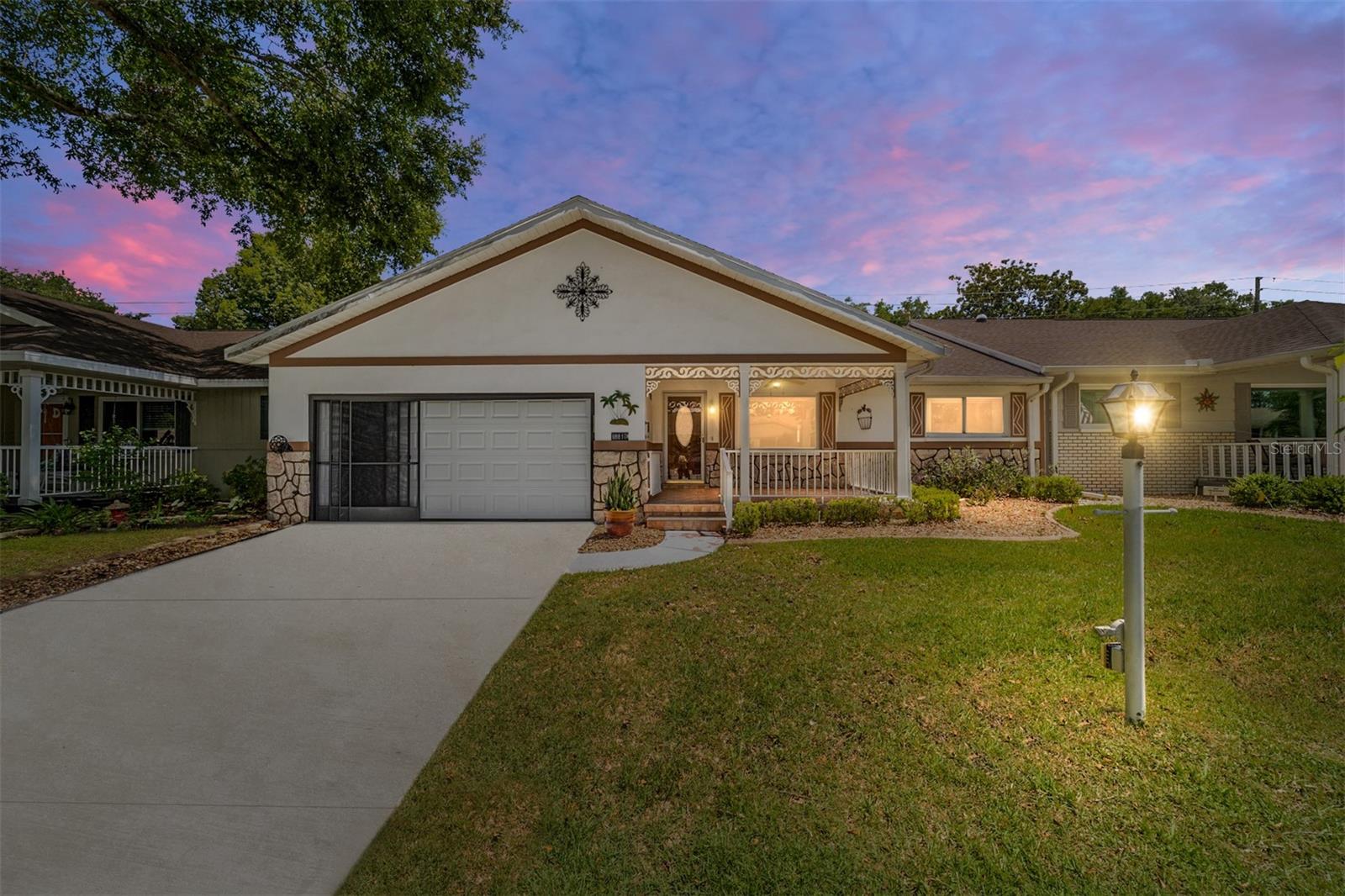 Image 4 of 61 For 8881 94th Street E