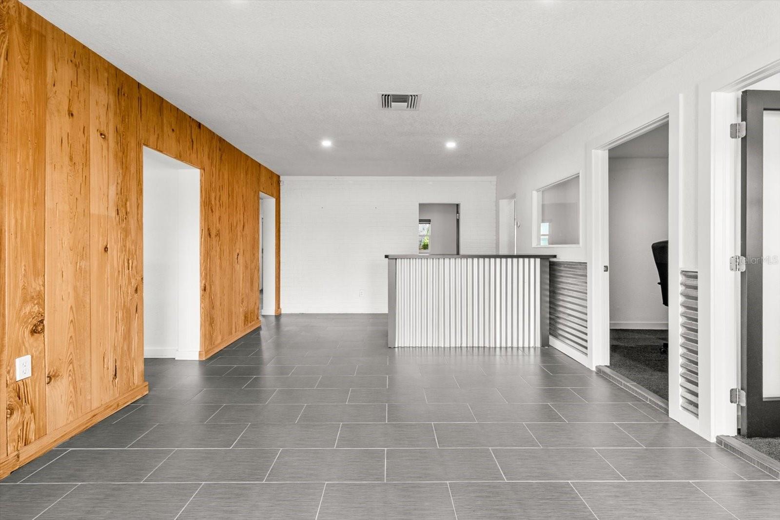 Image 12 of 46 For 407 1st Street