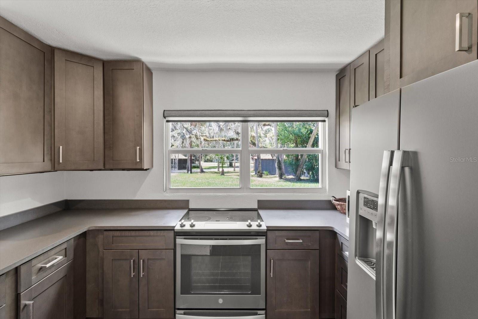 Image 36 of 46 For 407 1st Street