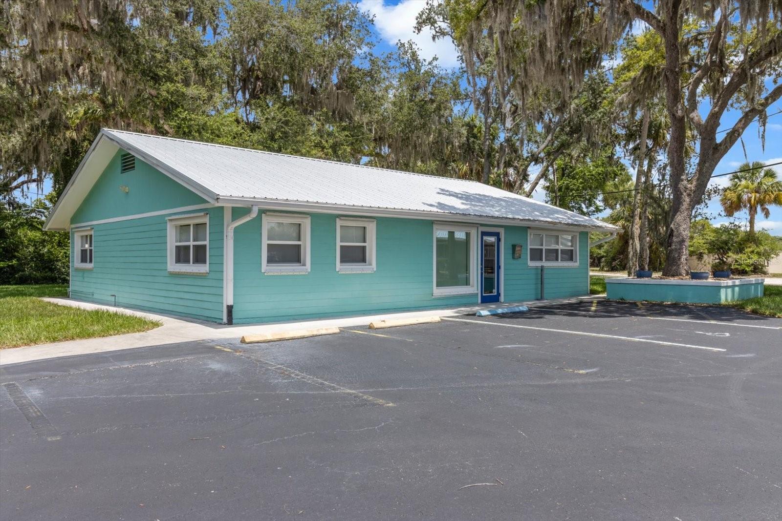 Image 6 of 46 For 407 1st Street