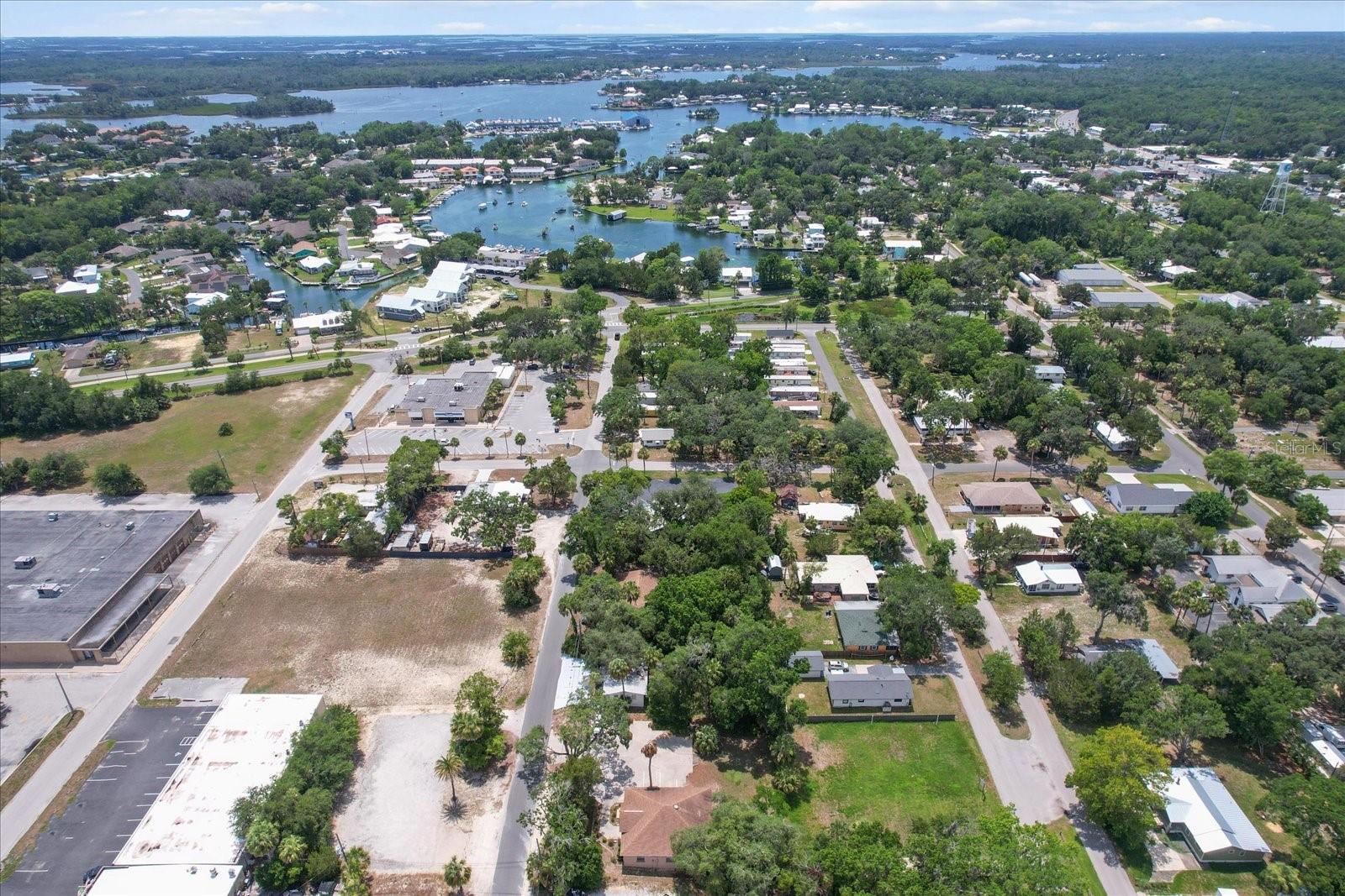 Image 9 of 46 For 407 1st Street