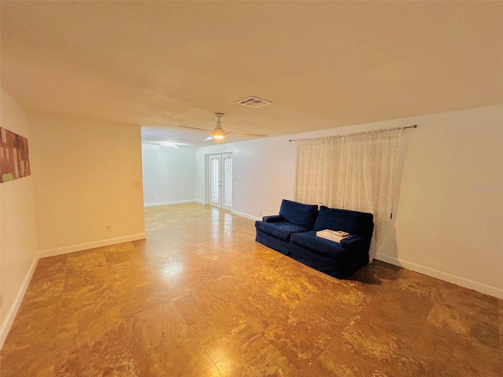 Image 13 of 53 For 6806 Monique Avenue