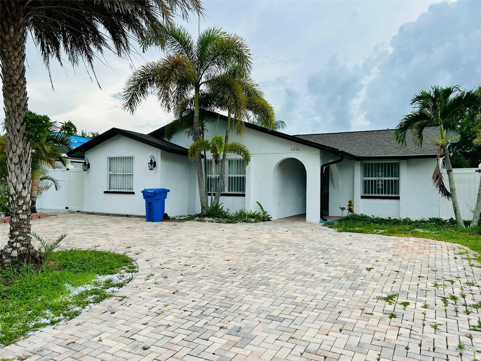 Image 3 of 53 For 6806 Monique Avenue