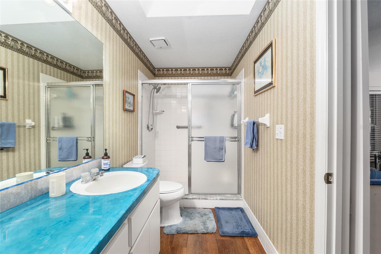 Image 38 of 50 For 7242 Sw 115th Pl