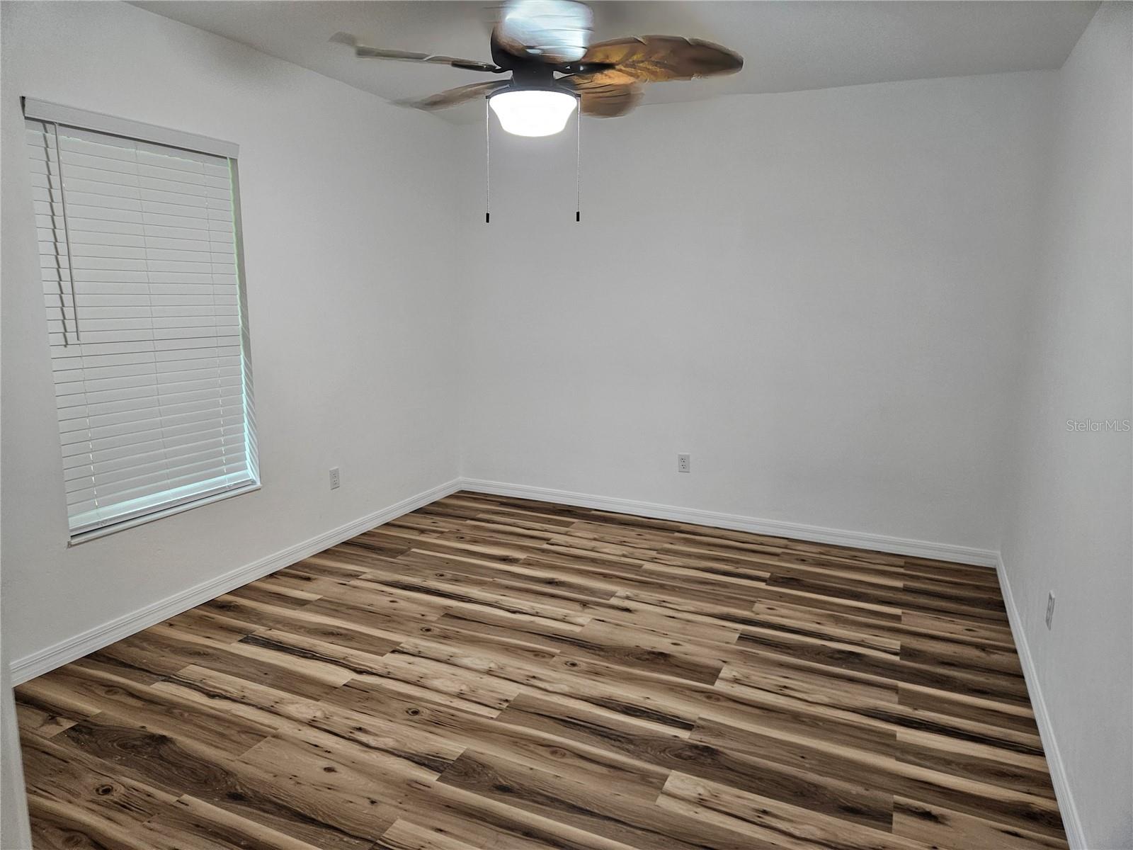 Image 21 of 27 For 51 10th Street