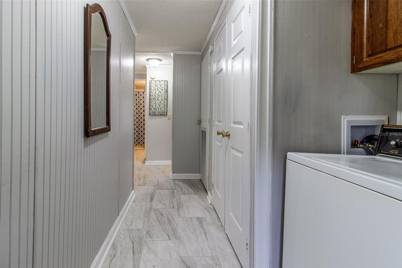 Image 6 of 63 For 25836 Manhattan Lane
