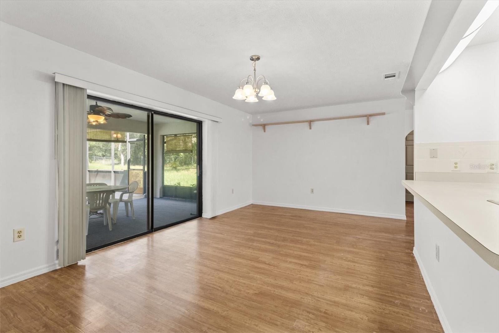 Listing photo id 13 for 8624 Dove Orchid Drive