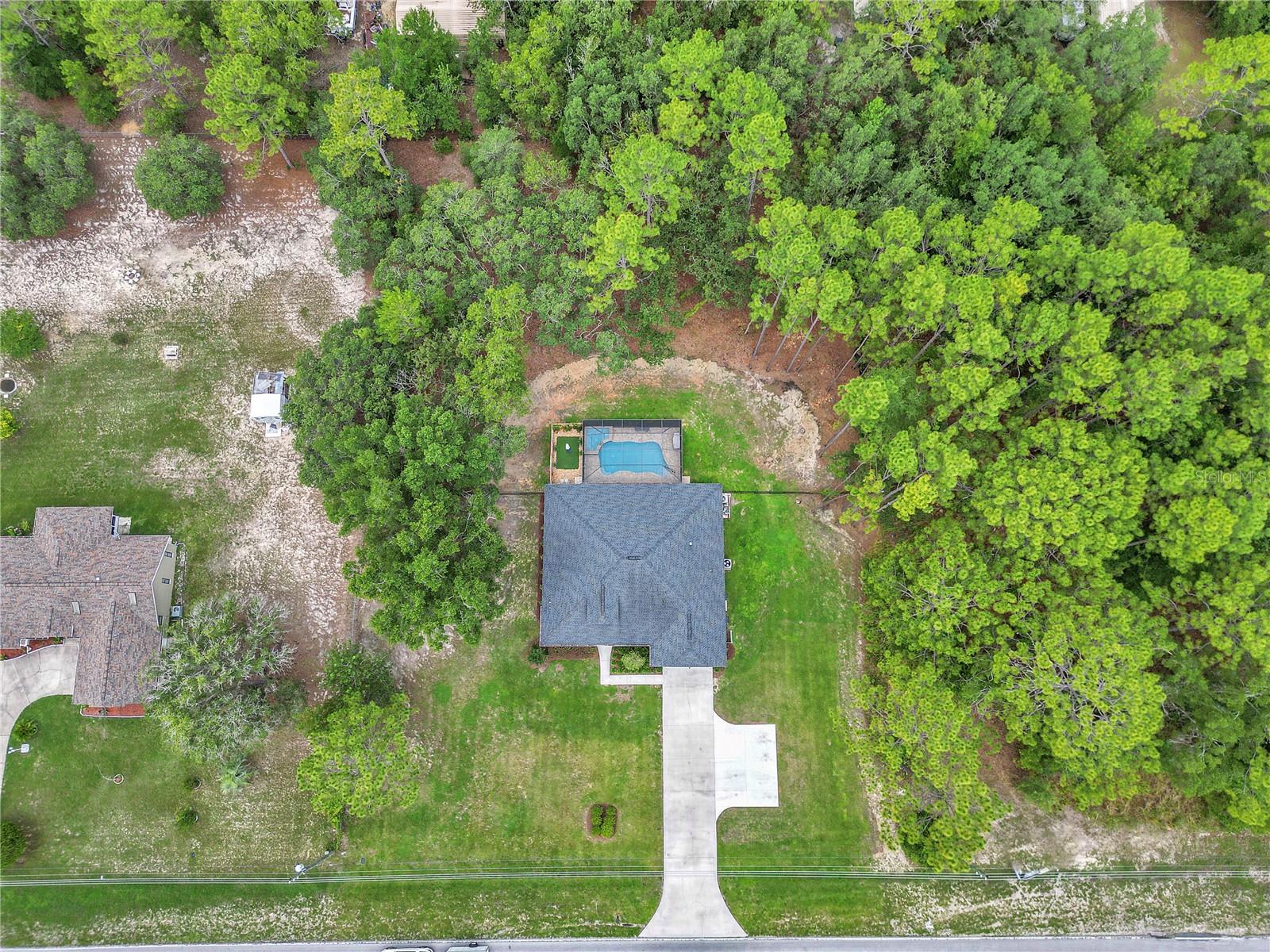 Listing photo id 58 for 3196 Mustang Boulevard