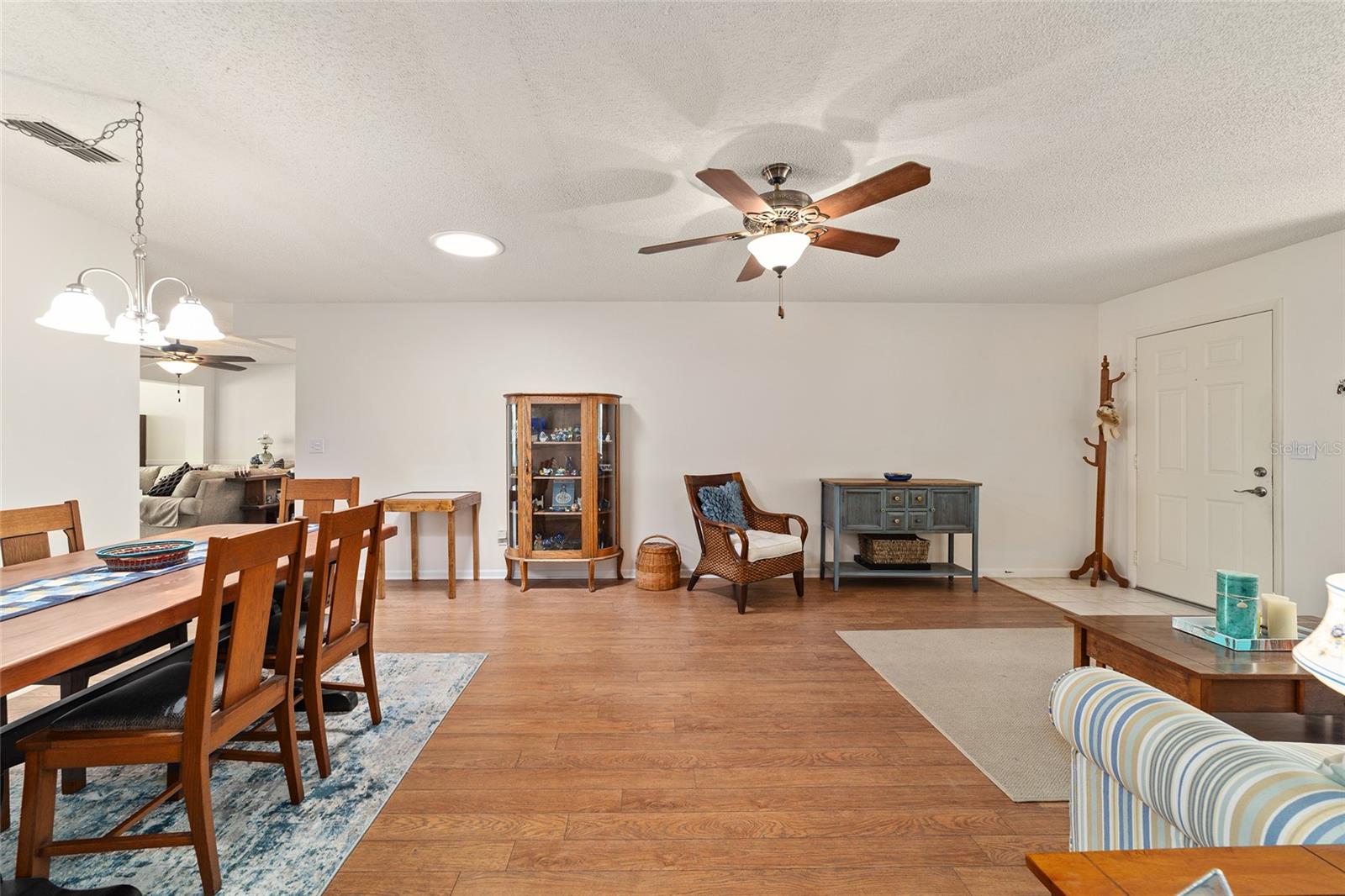 Image 14 of 54 For 8677 95th Lane A