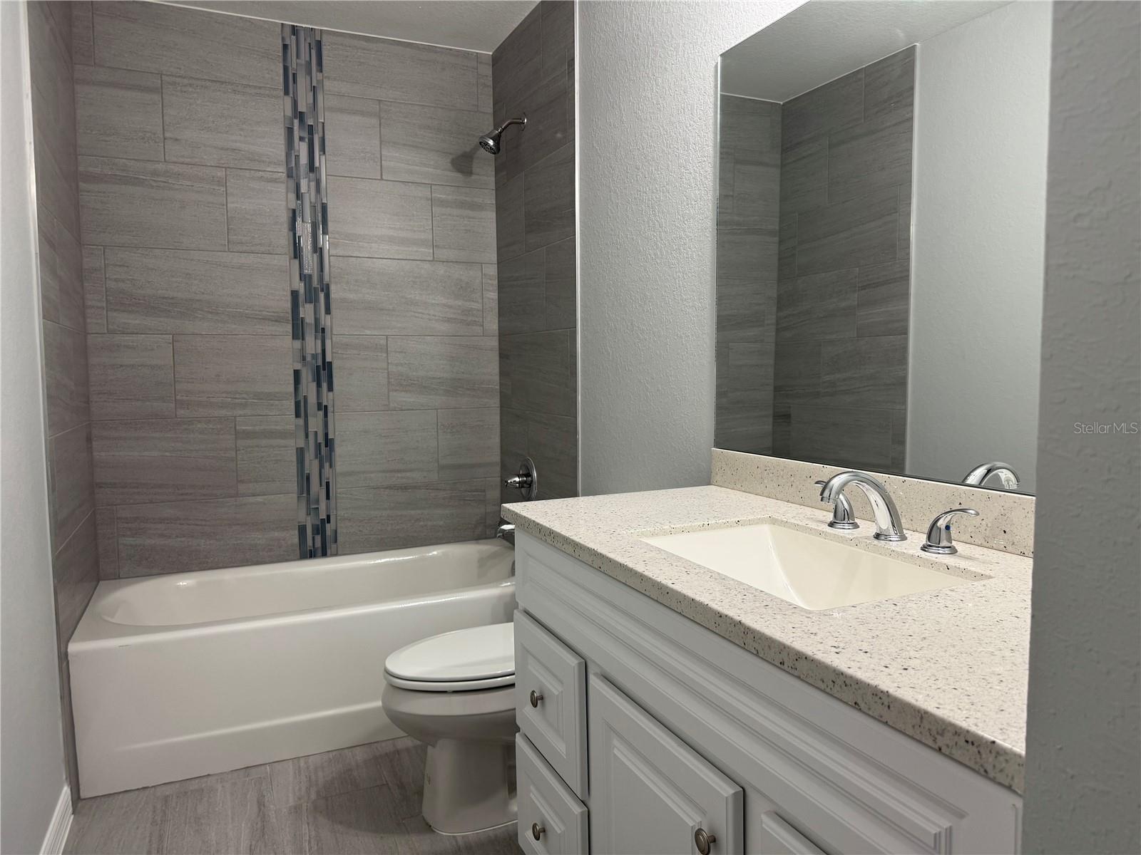 Image 14 of 24 For 6422 62nd Avenue