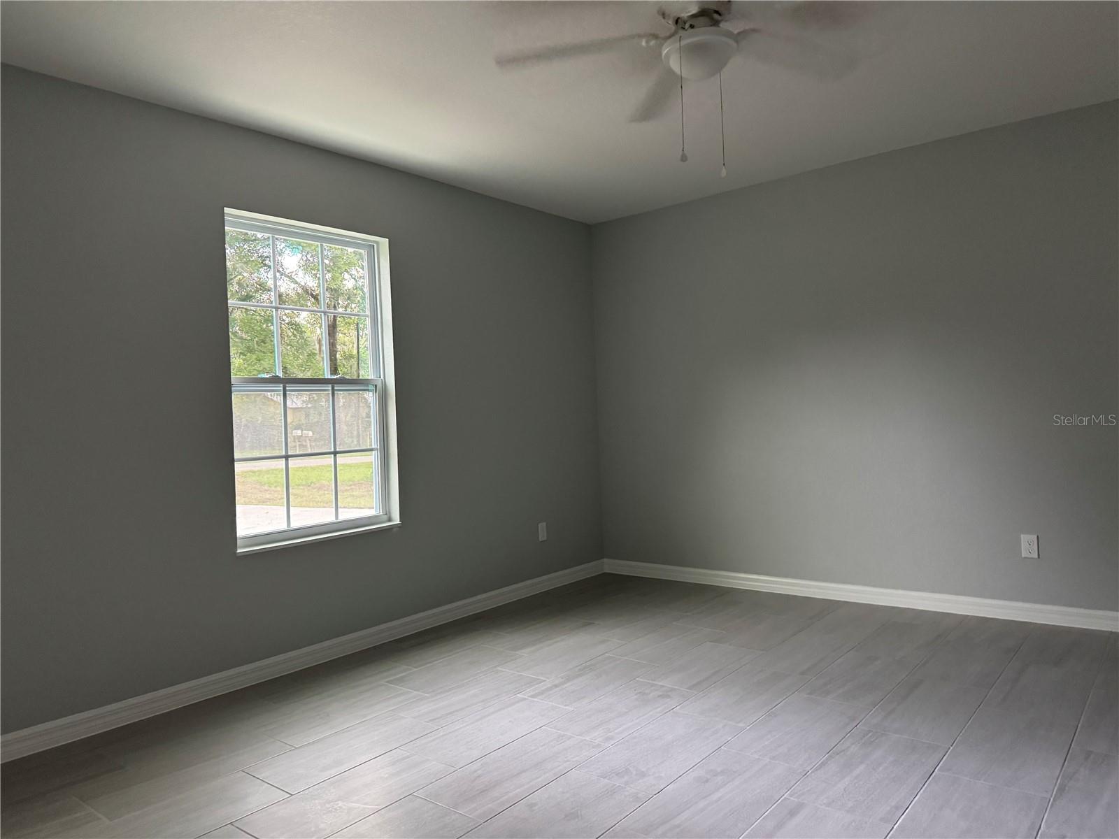 Image 16 of 24 For 6422 62nd Avenue