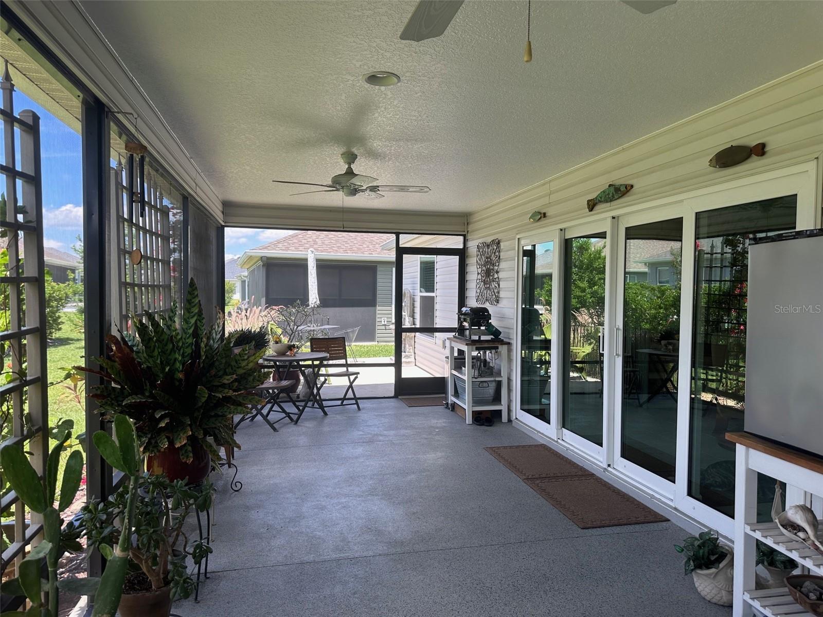 Image 9 of 19 For 530 Casteel Avenue
