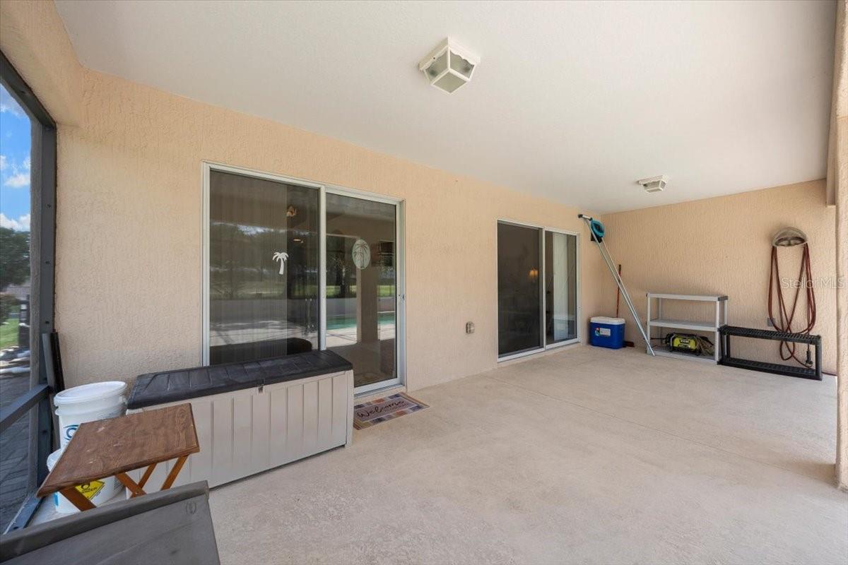 Listing photo id 11 for 15776 11th Terrace Road