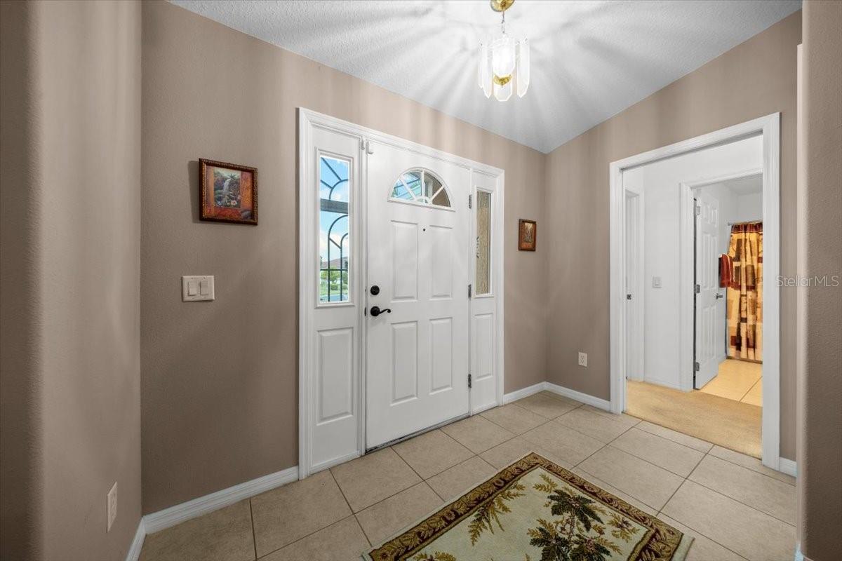 Listing photo id 15 for 15776 11th Terrace Road