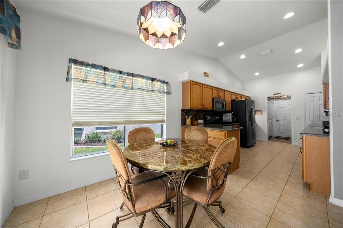 Listing photo id 28 for 15776 11th Terrace Road