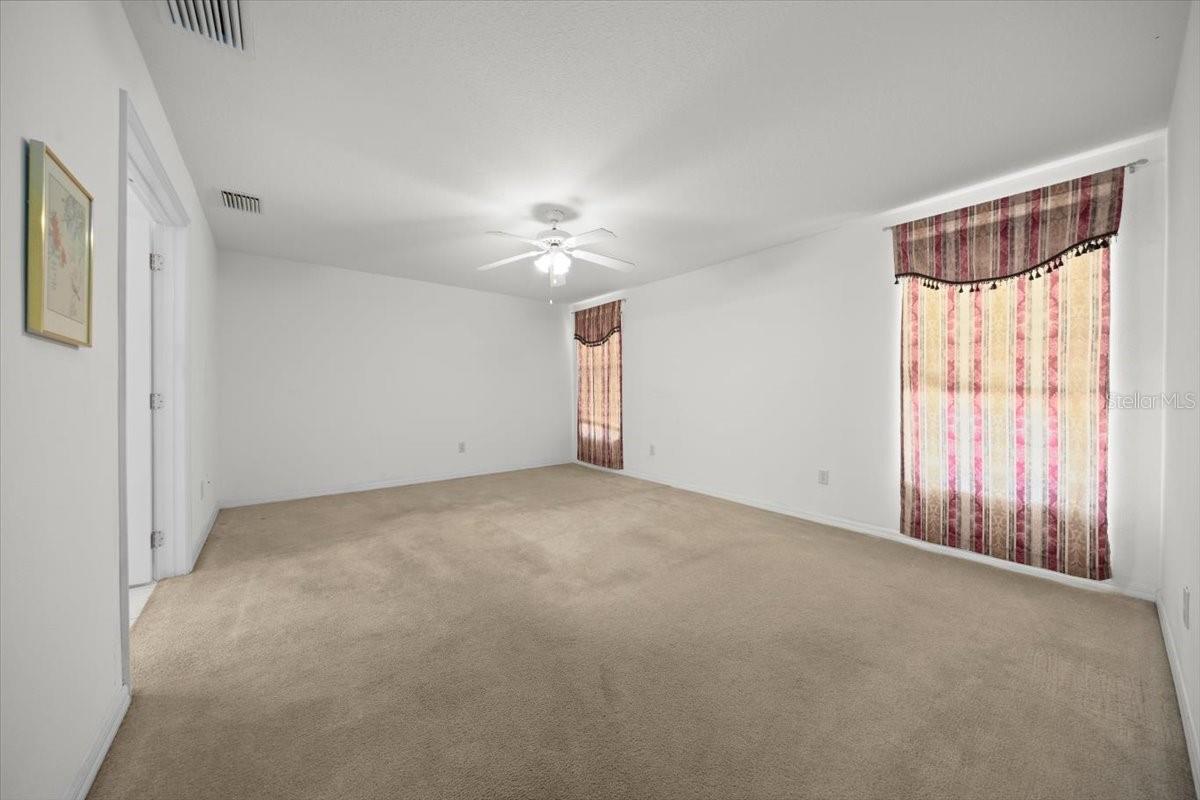 Listing photo id 32 for 15776 11th Terrace Road