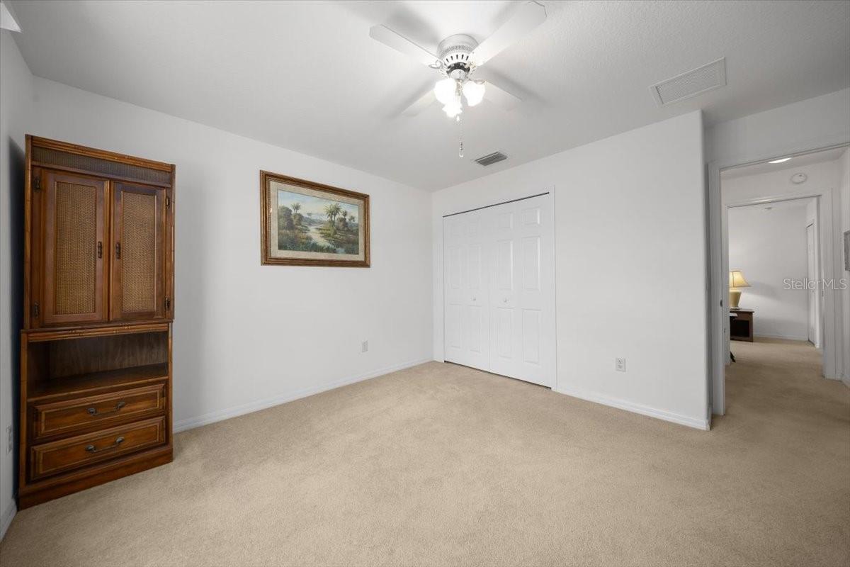 Listing photo id 41 for 15776 11th Terrace Road