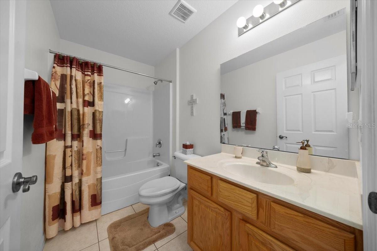 Listing photo id 43 for 15776 11th Terrace Road