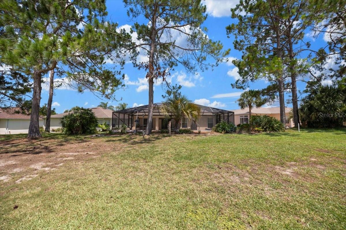 Listing photo id 6 for 15776 11th Terrace Road
