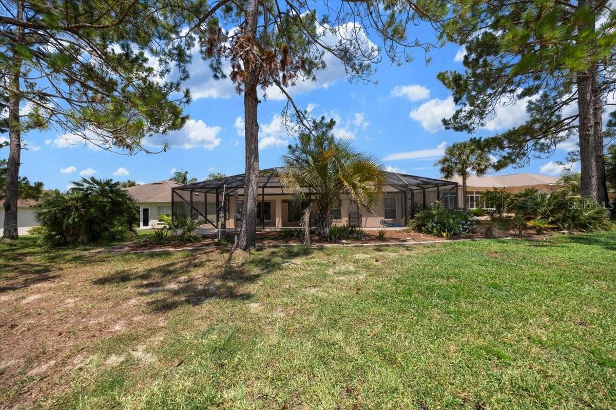 Listing photo id 7 for 15776 11th Terrace Road