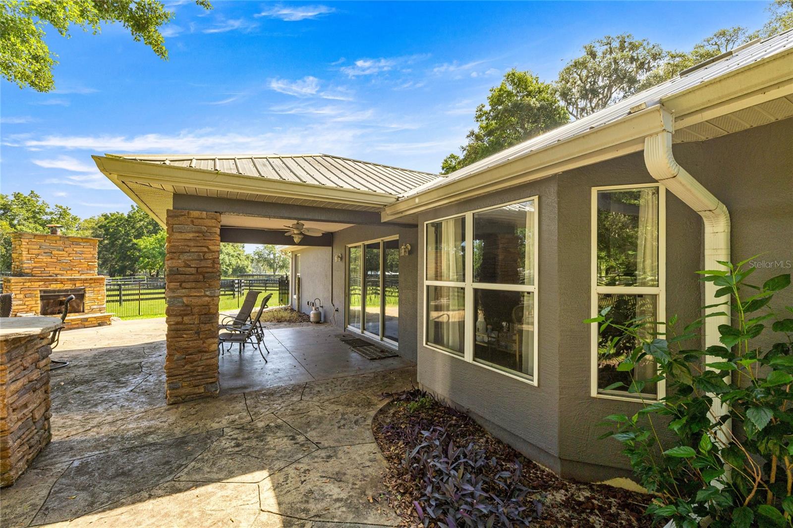Image 42 of 75 For 11615 35th Street