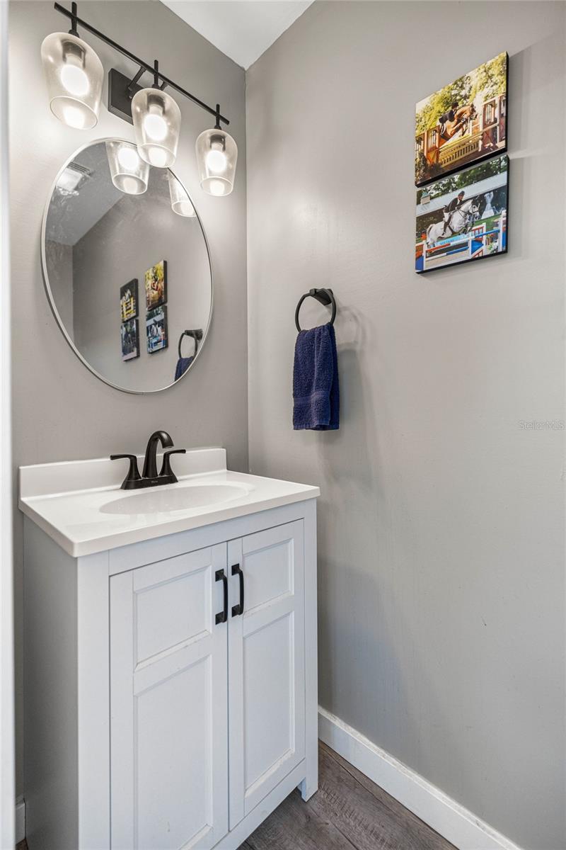 Image 58 of 75 For 11615 35th Street